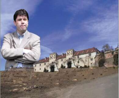 1x197-390x320 Ce se întâmplă cu Cetăţuia?