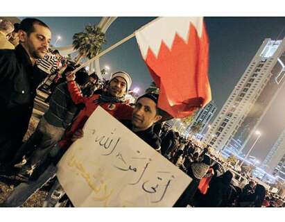 1249-411x320 BAHRAIN: Poporul indoliat cere rasturnarea monarhiei