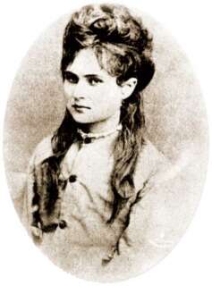 1164-237x320 Atât de fragedă...