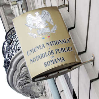 129-320x320 Ministerul Justiţiei a aprobat noile onorarii notariale. Vezi aici câţi bani trebuie să dai pe acte! 