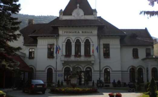 1415-522x320 De 1 iunie, Primăria Sinaia va fi luată cu asalt de copii