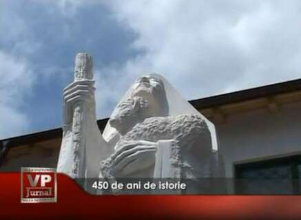 430-437x320 450 de ani de istorie pentru localitatea Pietriceaua