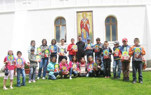 295-511x320 Mici iconari la Rupea in vizita pe Valea Prahovei