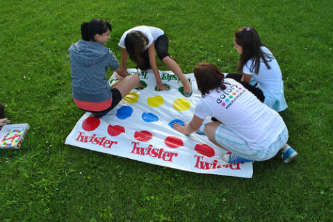 187-479x320 Jocurilor pentru voluntari – networking & fun