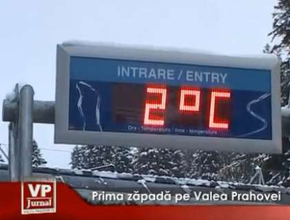 2119-421x320 Prima zăpadă a venit si nu se da plecata de pe Valea Prahovei (Video)