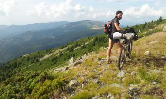 2120-533x320 Traseul Carpaţilor: Cu bicicleta deasupra norilor