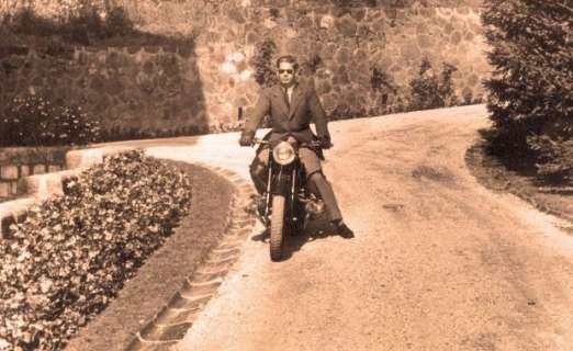 330-522x320 Regele Mihai, dezvelit de secrete la Castelul Peleş (fotogalerie)
