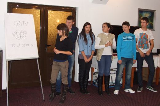 1122 Prima "Tabără de creativitate antreprenorială pentru elevi - TASK" s-a încheiat