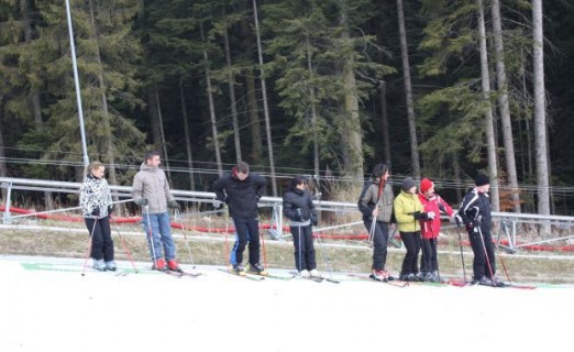 1248-522x320 Tinerii vor să devină monitori de schi, ca să facă bani pe timp de iarnă