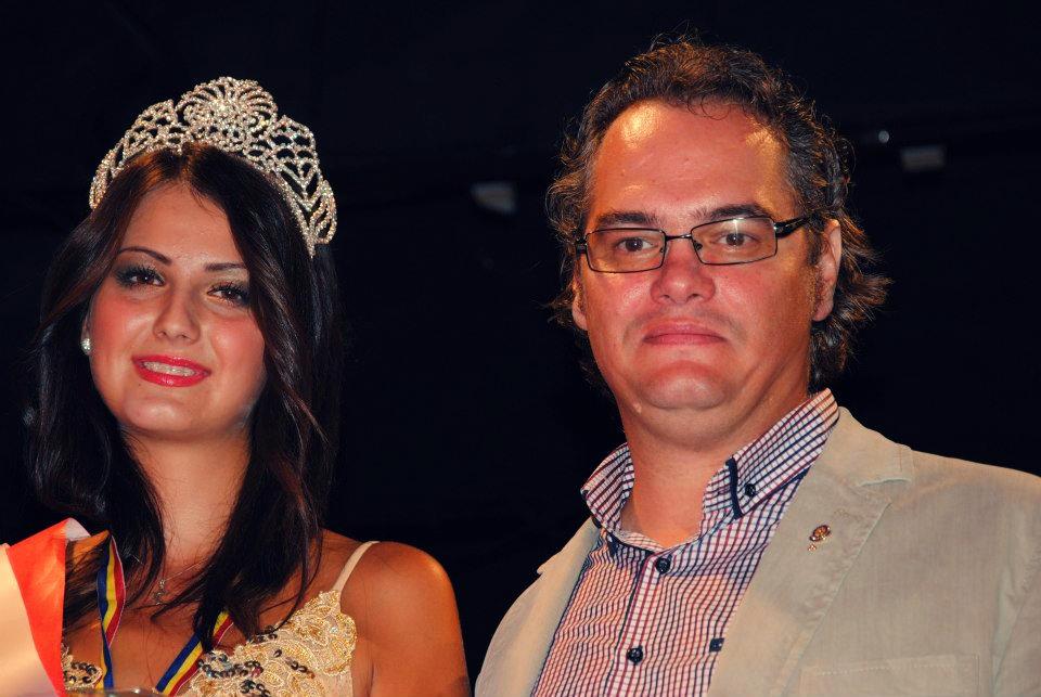 Totpals-Daily-News16 Miss Busteni si Regina Prahovei 2012 desemnate in premiera la Busteni (galerie foto & video)