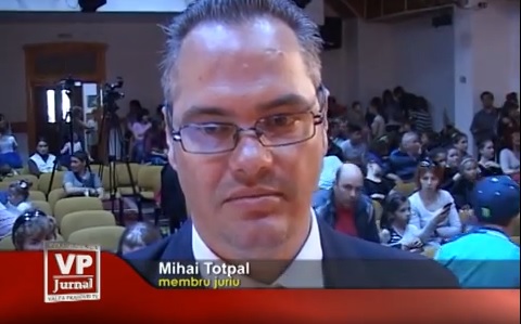 web-coloana1 Super Star pe Valea Prahovei