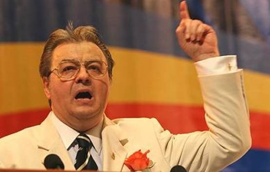 corneliu-vadim-tudor-vrajitoare-poze-cancan Marin VOICAN-GHIOROIU - "Omagiu „MAMĂ ȚARĂ” - Lui Corneliu VADIM TUDOR"